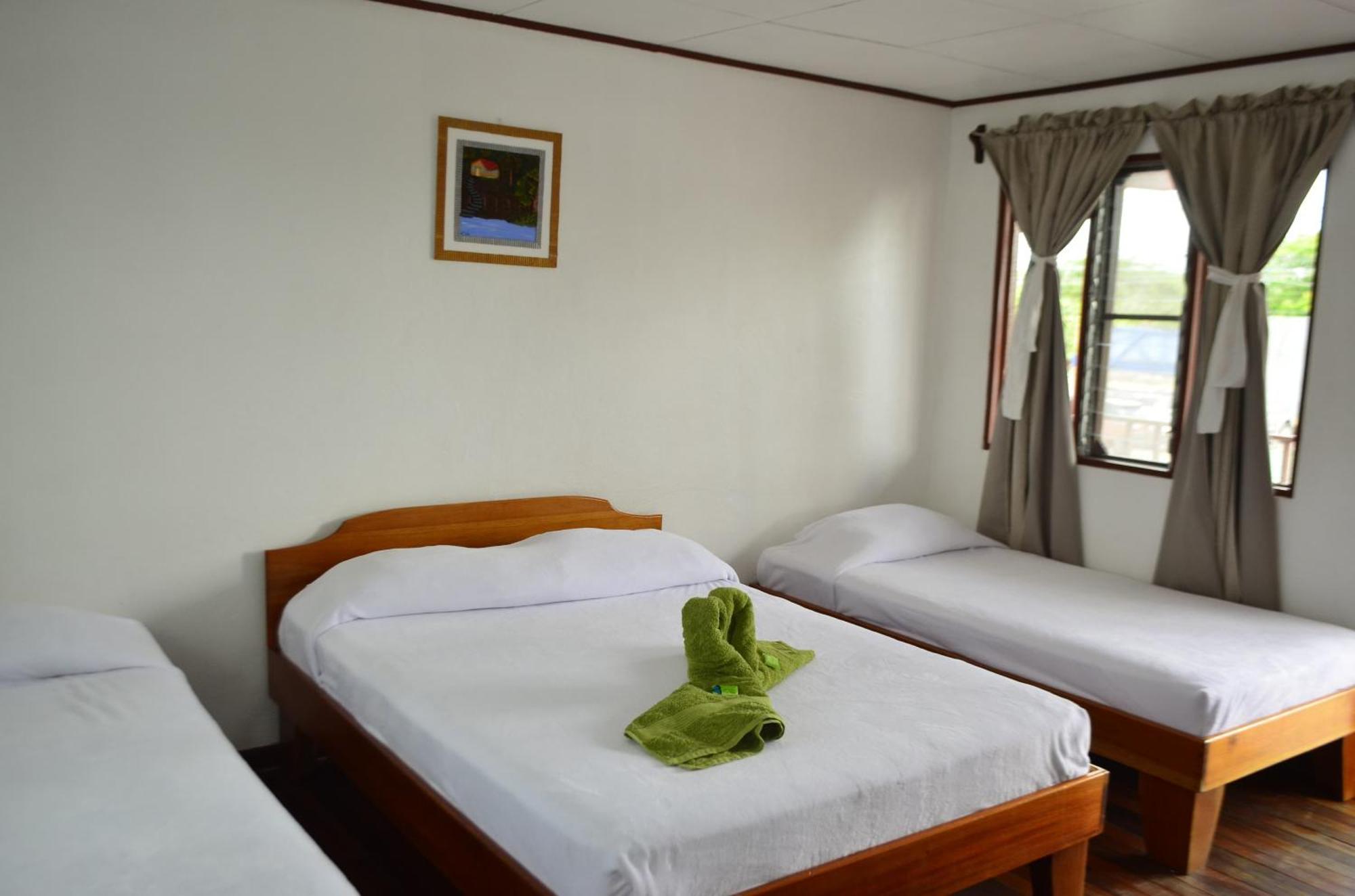 Hotel Sierpe River- Oleaje Sereno ภายนอก รูปภาพ